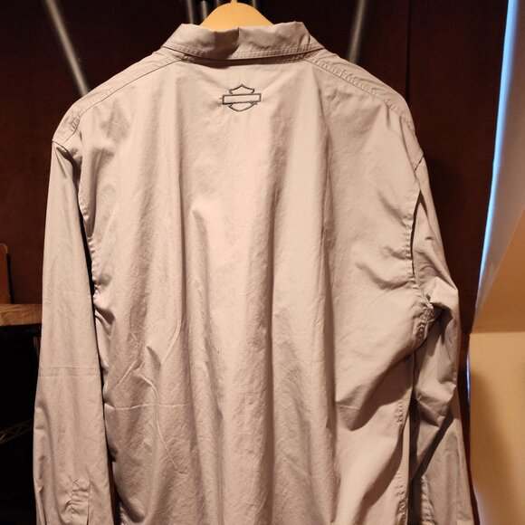 Harley the Outdoorsman - Picture 3 of 3